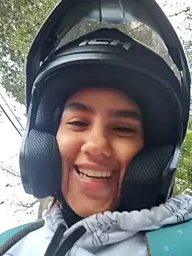 Snapshot of pleasure_and_fantasy chatting on February 18, 2025, 10:47 pm pleasure and fantasy online show from February 18, 2025, 10:47 pm