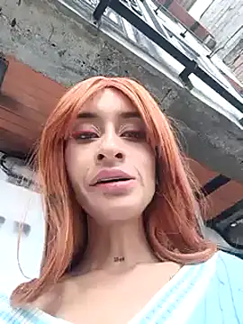 Snapshot of Rob_and_lizzy chatting on January 12, 2025, 8:14 pm Rob and lizzy online show from January 12, 2025, 8:14 pm