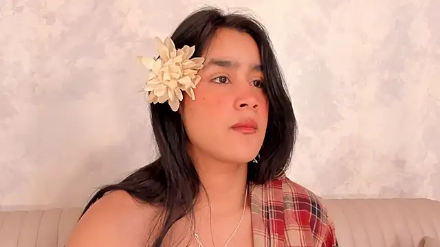 bonniekim  online show from March 20, 2025, 11:38 am