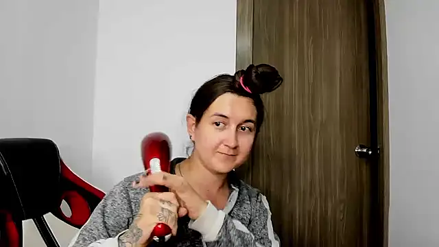 Sweet-Suck69 online show from February 20, 2025, 5:44 am