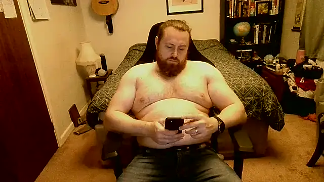 Hairy Guy30 online show from November 21, 2025, 10:09 pm
