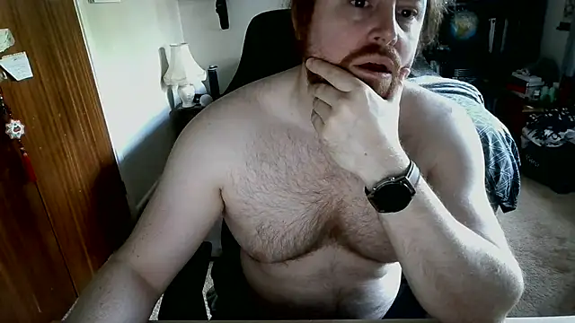 Hairy Guy30 online show from September 24, 2025, 4:13 pm