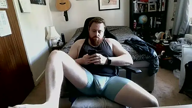 Snapshot of Hairy_Guy30 chatting on July 7, 2026, 4:32 pm Hairy Guy30 online show from July 7, 2026, 4:32 pm