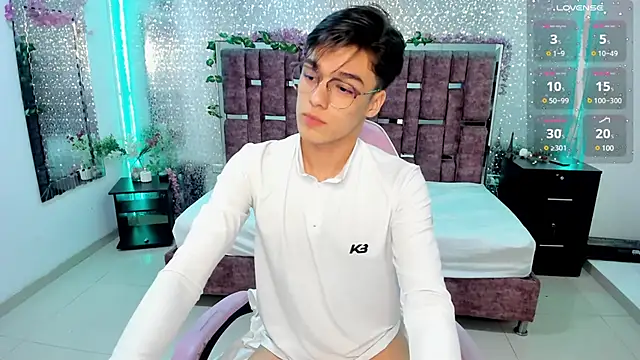 Gerony  online show from March 8, 2025, 8:33 am