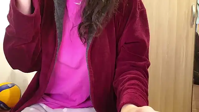 MemiKouki online show from January 14, 2026, 7:34 am