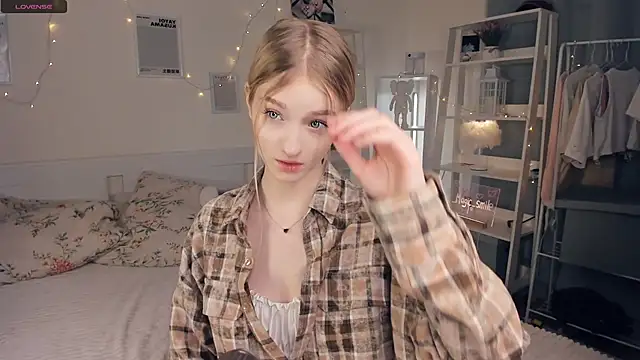 YuNabif online show from February 24, 2025, 6:49 am