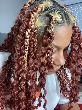 MaryAlbuquerque online show from October 13, 2025, 6:31 pm