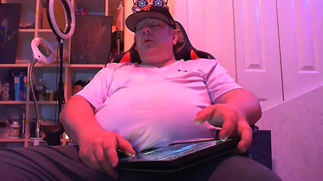 Snapshot of Mic_Oxinner chatting on September 27, 2025, 10:38 pm Mic Oxinner online show from September 27, 2025, 10:38 pm