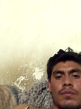 Adiel3184 online show from October 6, 2025, 6:36 am