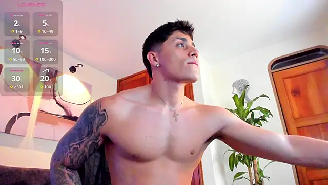  joansoto online show from September 18, 2025, 2:31 pm