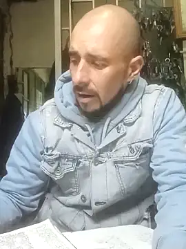 fire menxxx001 online show from September 24, 2025, 7:48 am