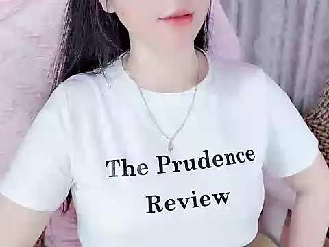  Lygn   online show from September 23, 2025, 1:18 pm