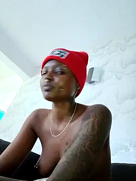 Realdeal42d online show from November 18, 2025, 11:59 pm