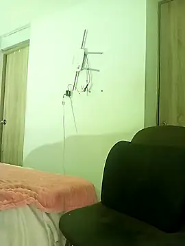 FREYJA- online show from February 14, 2025, 6:02 am