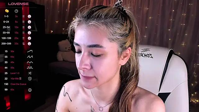 DarlaLike online show from February 16, 2025, 8:21 am