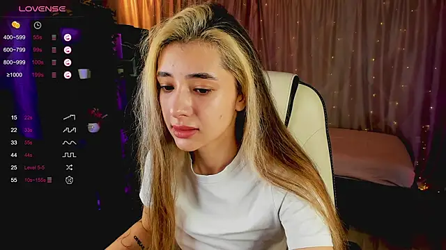 DarlaLike online show from February 26, 2025, 5:24 am