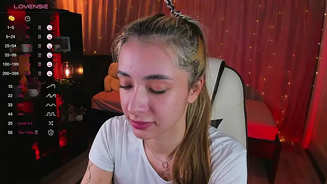 DarlaLike online show from February 28, 2025, 7:26 am