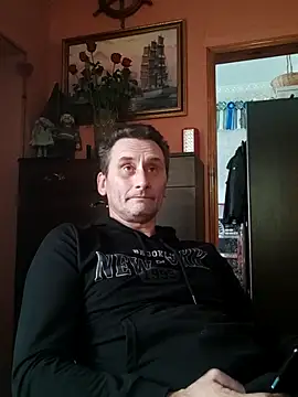 Viause Kentauelle online show from March 14, 2025, 6:53 am