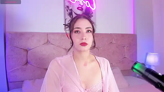 Snapshot of lunar_leen chatting on March 18, 2025, 6:28 pm lunar leen online show from March 18, 2025, 6:28 pm