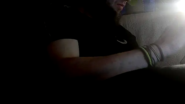 Snapshot of donhulio482 chatting on March 23, 2025, 4:38 am donhulio482 online show from March 23, 2025, 4:38 am