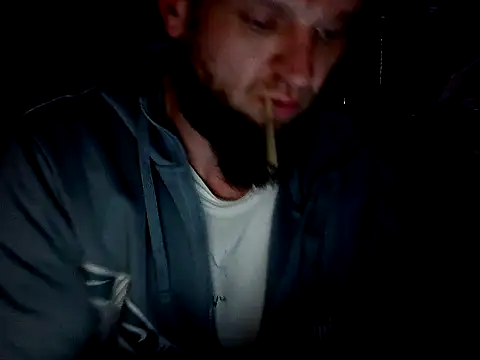 Snapshot of donhulio482 chatting on March 11, 2025, 5:35 am donhulio482 online show from March 11, 2025, 5:35 am