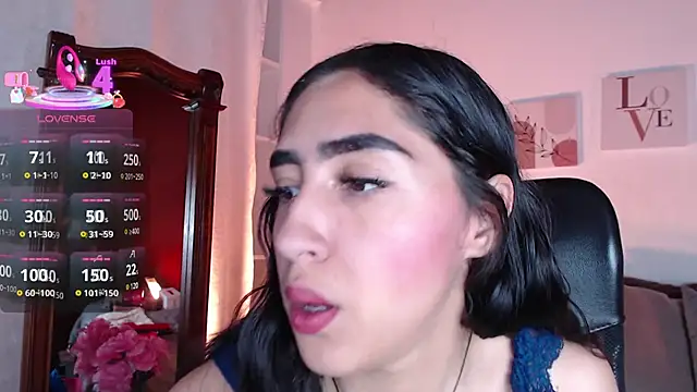 madisex s online show from September 26, 2025, 12:45 pm