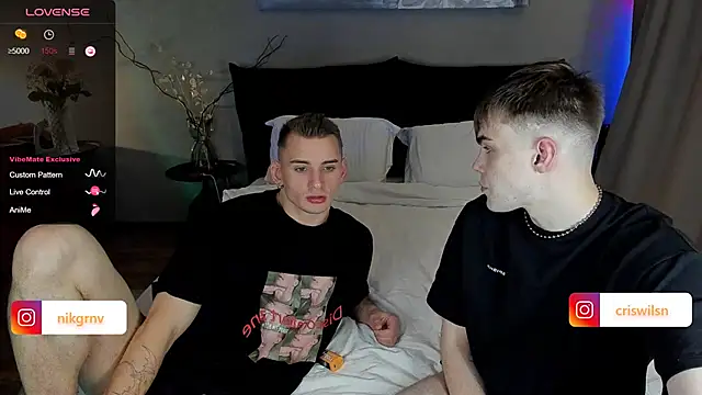 Snapshot of simonwnl chatting on January 23, 2025, 7:40 pm simonwnl online show from January 23, 2025, 7:40 pm