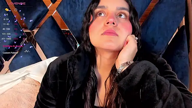  Ambar-devon  online show from March 21, 2025, 3:22 am