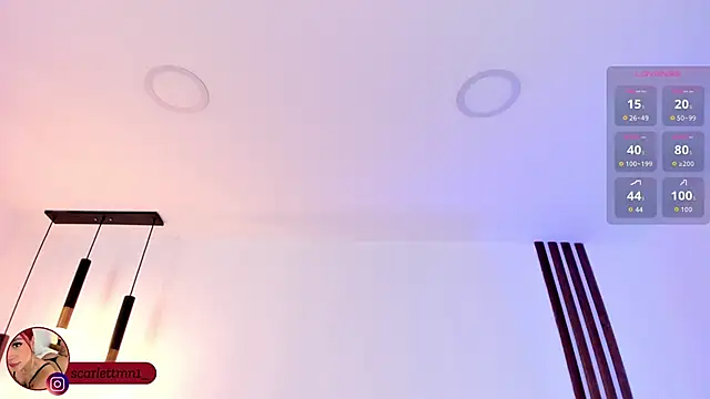 Scarlett Morgan  online show from October 30, 2025, 7:44 pm