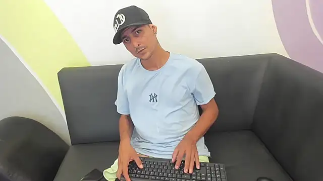 Zamu 1992 online show from March 16, 2026, 9:28 pm