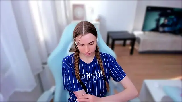 StellaLawless online show from March 9, 2025, 8:07 am