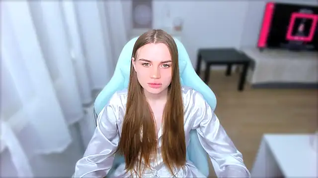 StellaLawless online show from March 10, 2025, 1:00 pm