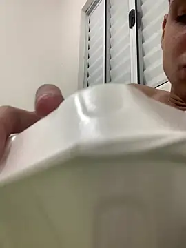 matheuszk 007 online show from April 22, 2026, 2:51 am