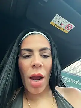 Snapshot of valecruz903 chatting on February 12, 2026, 3:45 pm valecruz903 online show from February 12, 2026, 3:45 pm