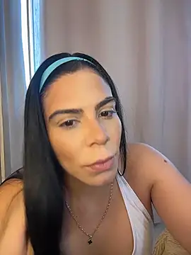 Snapshot of valecruz903 chatting on February 21, 2026, 10:01 pm valecruz903 online show from February 21, 2026, 10:01 pm