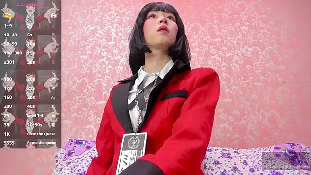 NEZUKO MITSURI online show from May 8, 2026, 5:06 pm