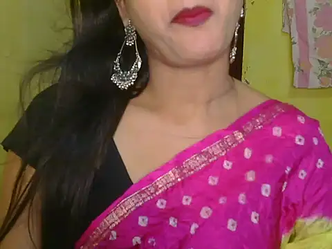 Model-Tanya online show from February 18, 2025, 6:26 pm