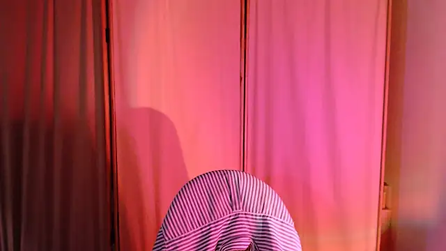 Malinax online show from February 14, 2025, 10:58 pm