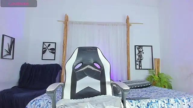  RedMoon online show from October 11, 2025, 7:37 pm