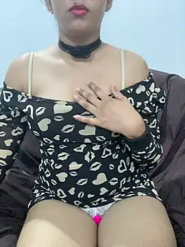 little shadow online show from March 3, 2025, 8:43 pm