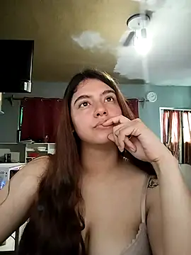 Carandrew online show from April 17, 2026, 4:43 pm