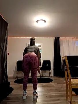 Applebottomup online show from January 18, 2026, 11:35 am