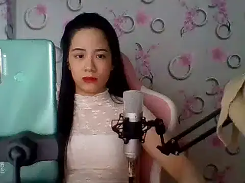 Nana-68 online show from March 11, 2025, 4:19 am