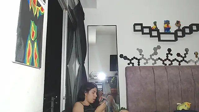 Liza Thurner online show from March 12, 2025, 12:09 am