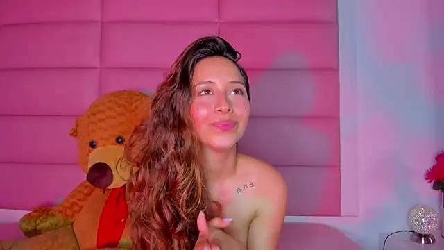 little-Emma online show from February 26, 2025, 6:19 am