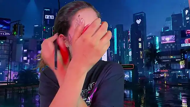 little-Emma online show from September 14, 2025, 3:29 am