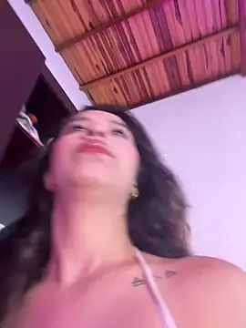 little-Emma online show from April 7, 2026, 12:23 am