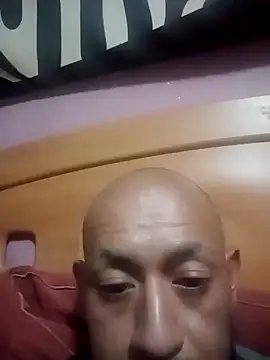 pineda1689 online show from January 3, 2025, 7:49 am