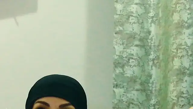 Amberonee31 online show from March 6, 2025, 11:42 pm