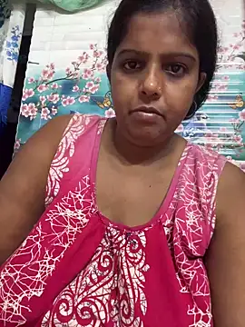 Snapshot of Beauty-queen chatting on October 29, 2025, 10:36 am Beauty-queen online show from October 29, 2025, 10:36 am